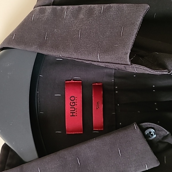 Hugo Boss Micro Print Men's Dress Shirt - Picture 2 of 5